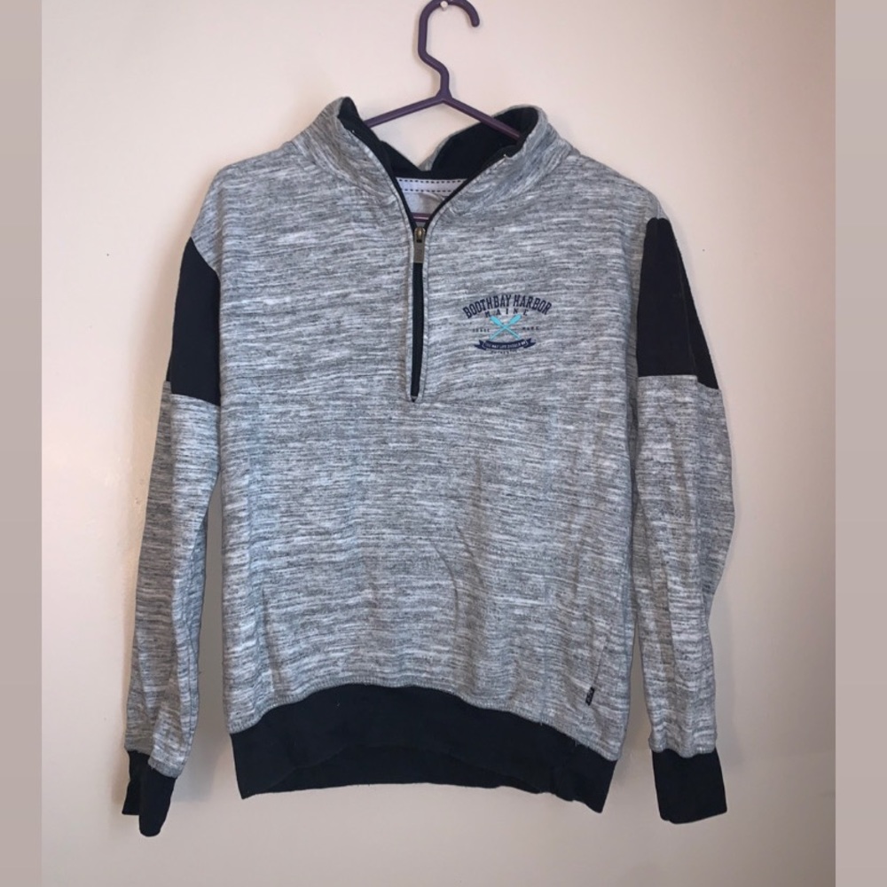 Boothbay harbor crew neck